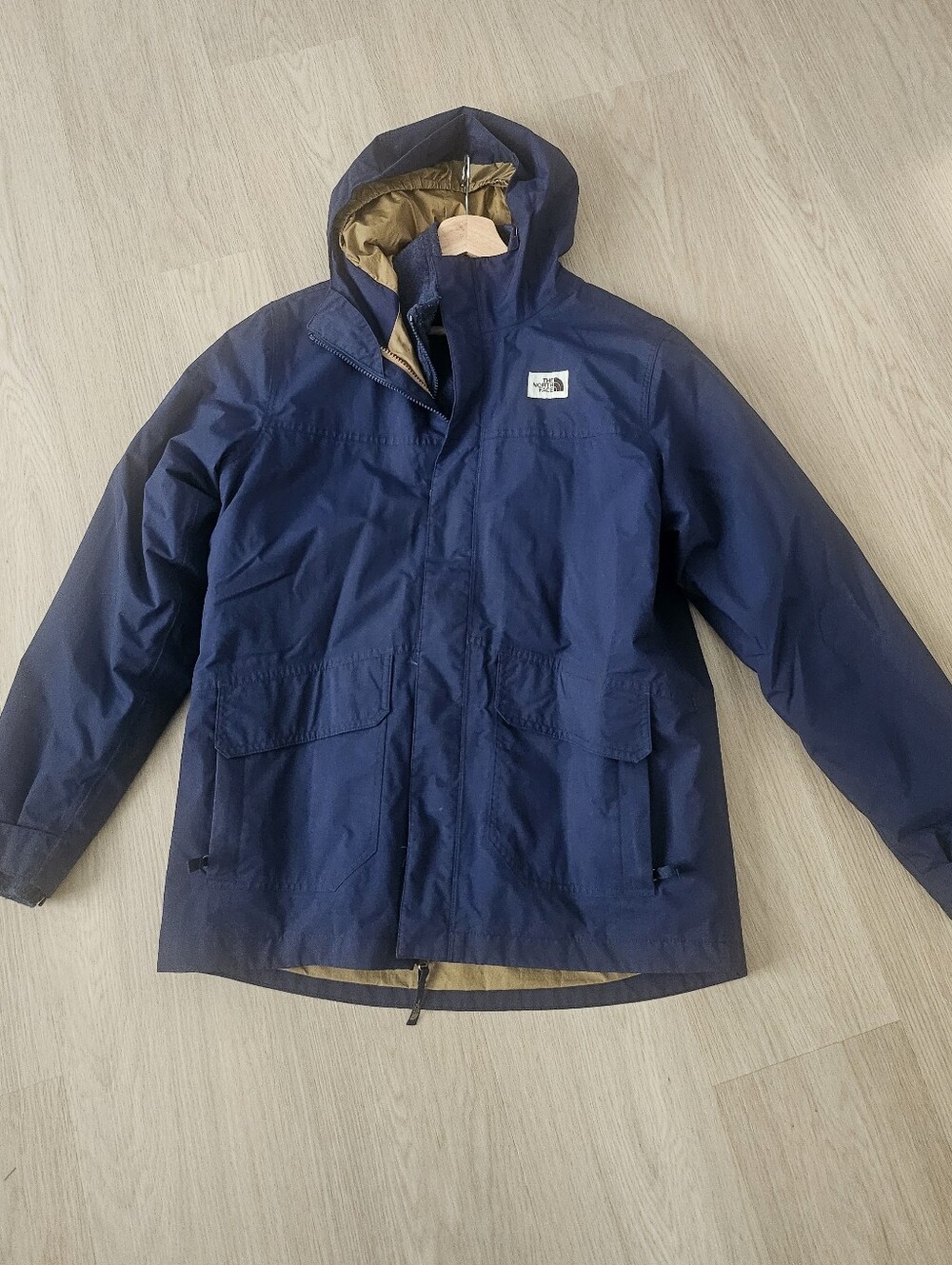 The North Face Kids' Navy Hooded Fall/Winter Jacket